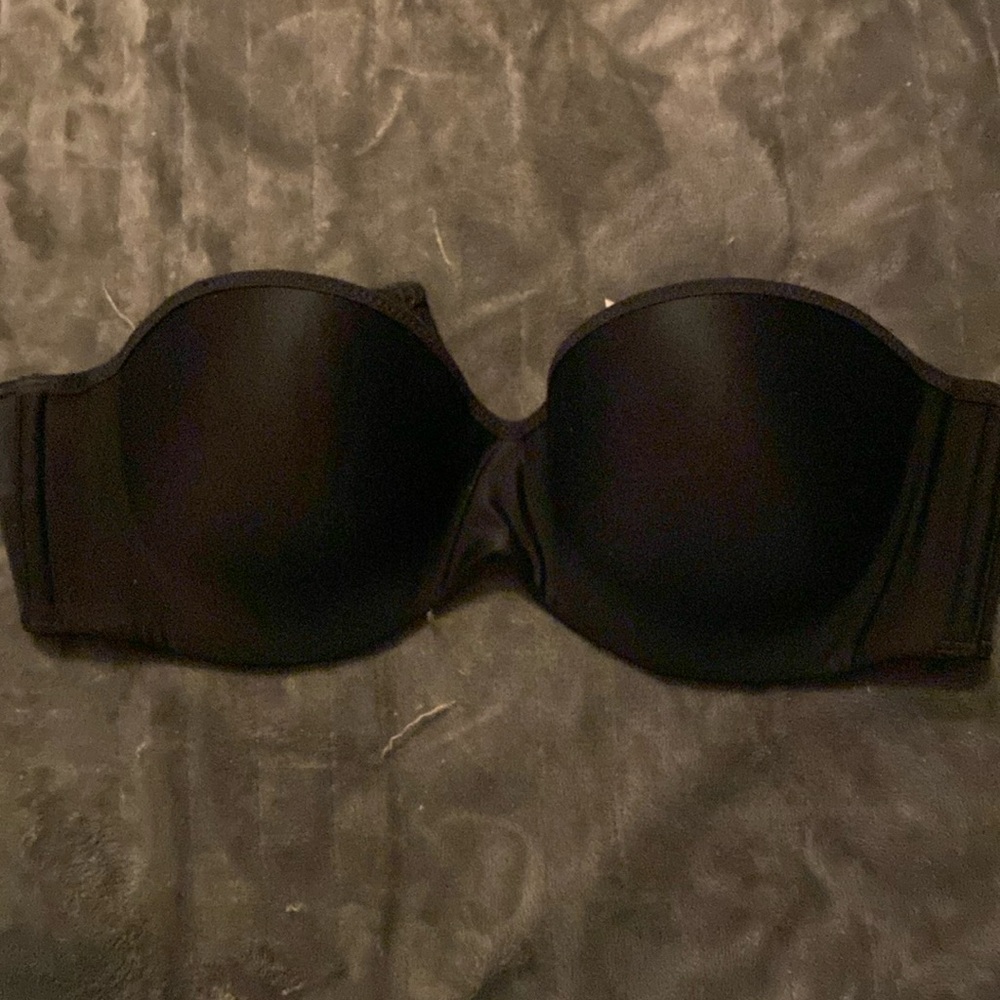 Strapless bra…36B